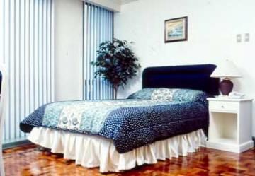 Citadel Inn Makati Макати Экстерьер фото